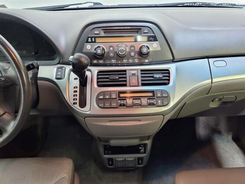 2010 Honda Odyssey Image 9