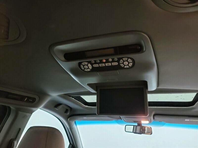 2010 Honda Odyssey Image 28
