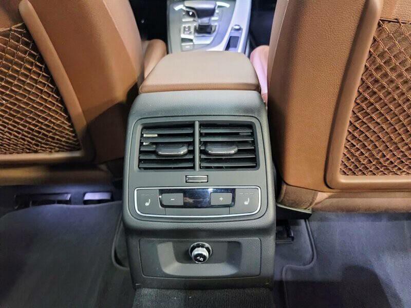 2017 Audi A4 Image 40