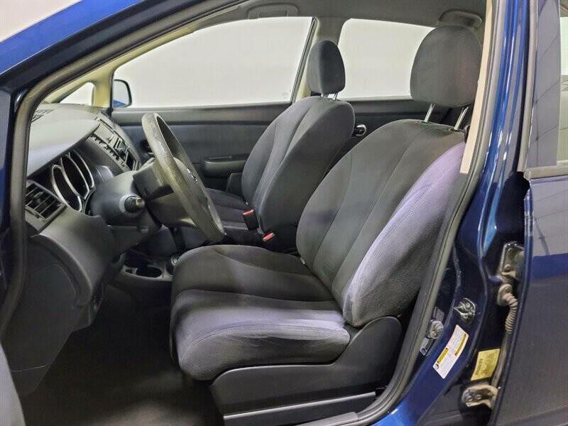 2009 Nissan Versa Image 3