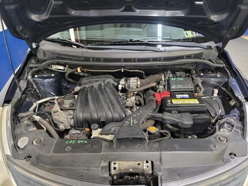 2009 Nissan Versa Image 16