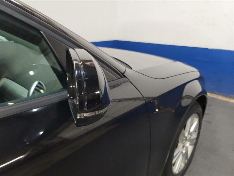 2011 Audi A4 Image 11
