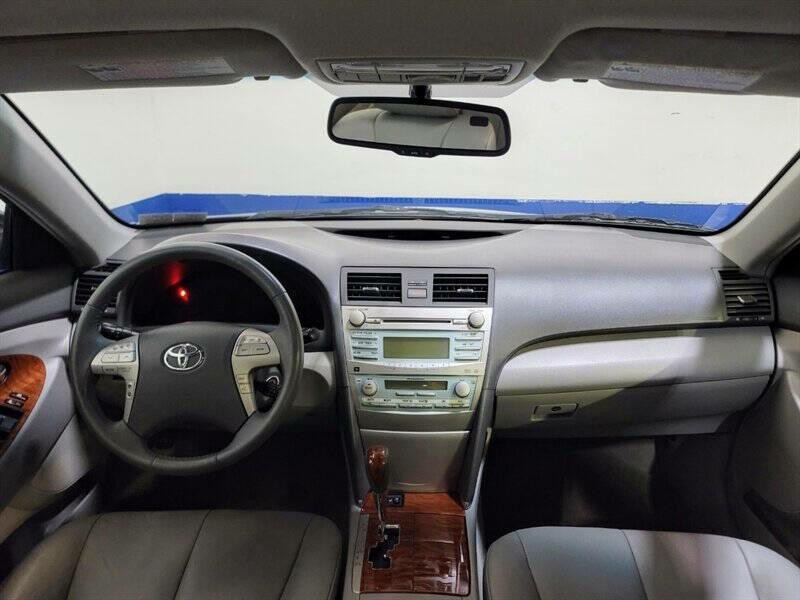 2009 Toyota Camry Image 5