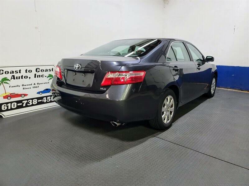 2009 Toyota Camry Image 18
