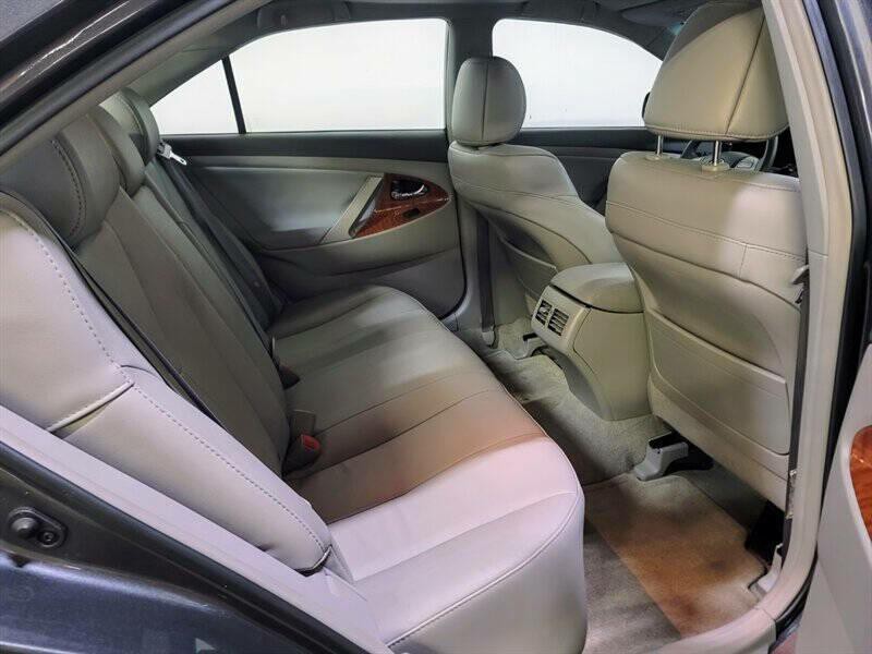 2009 Toyota Camry Image 20