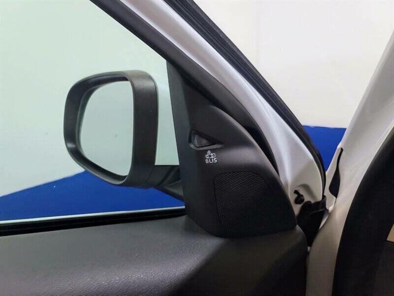 2017 Volvo S60 Image 4