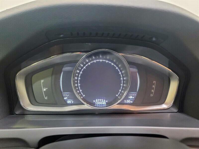 2017 Volvo S60 Image 9