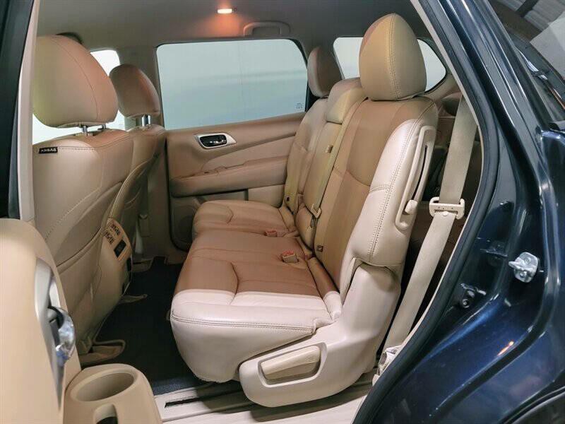 2015 Nissan Pathfinder Image 7