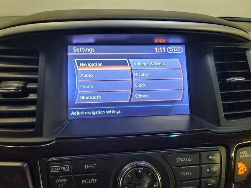 2015 Nissan Pathfinder Image 17