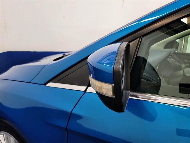 2017 Ford Focus Image 3