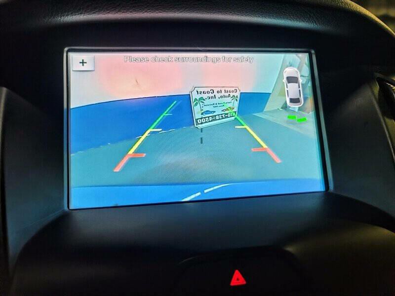 2017 Ford Focus Image 18