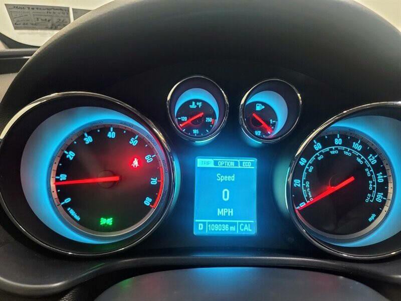 2013 Buick Regal Image 8