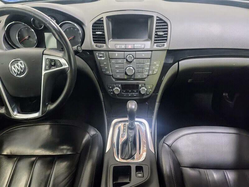 2013 Buick Regal Image 9