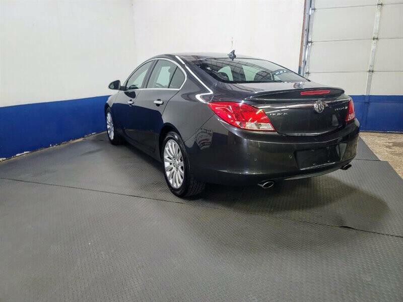 2013 Buick Regal Image 24