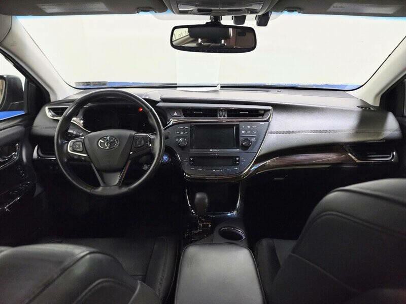 2013 Toyota Avalon Image 8
