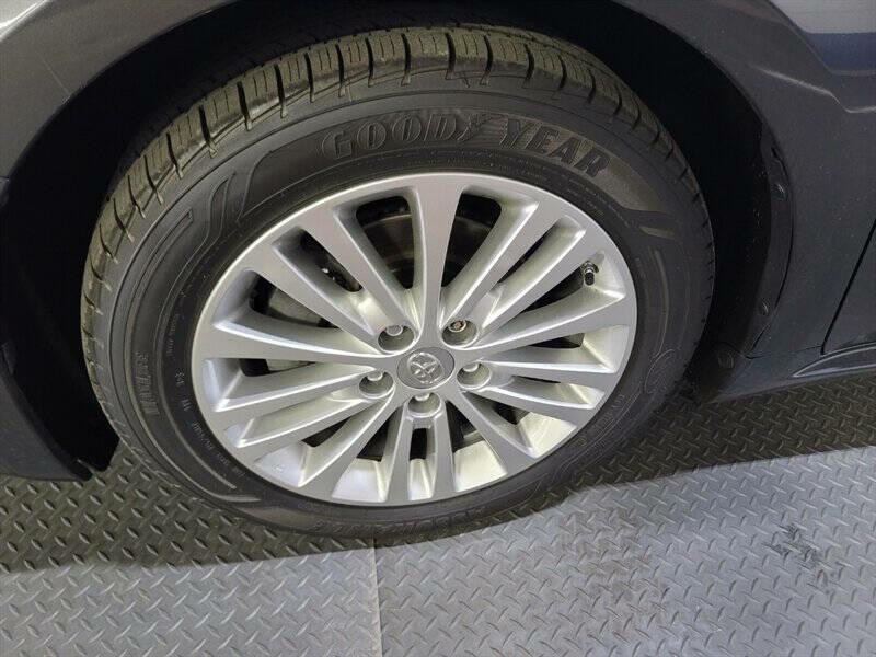 2013 Toyota Avalon Image 28