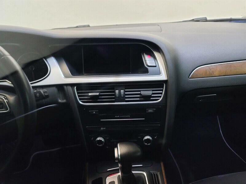 2015 Audi A4 Image 11