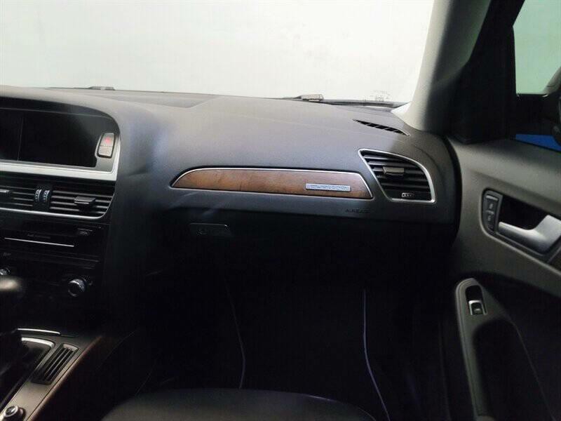 2015 Audi A4 Image 24