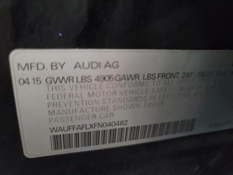 2015 Audi A4 Image 25