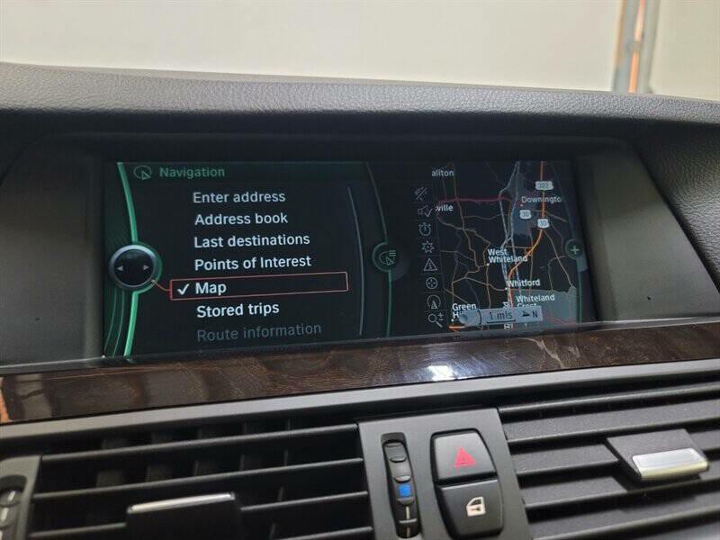 2012 BMW 5 Series Image 16