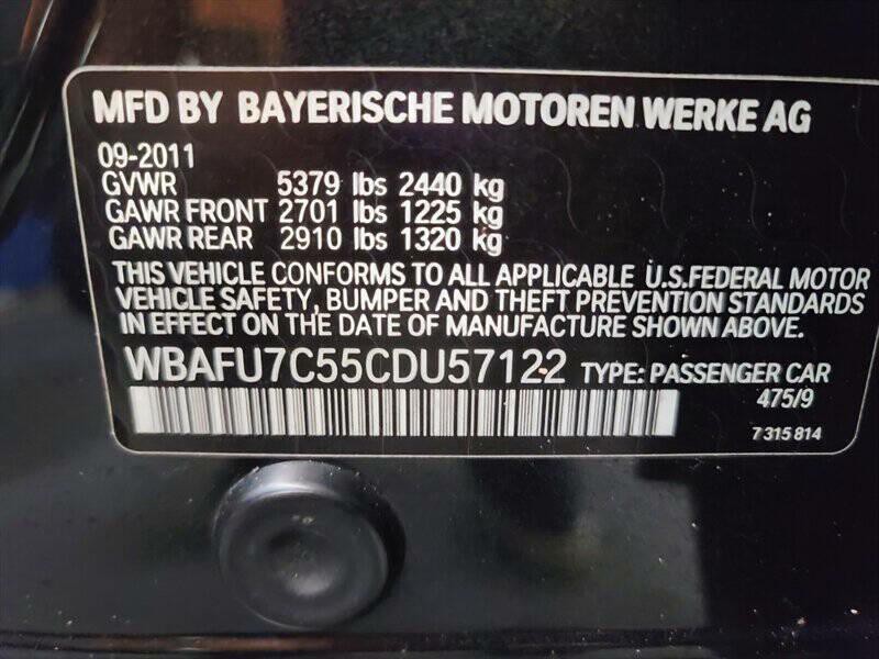 2012 BMW 5 Series Image 26