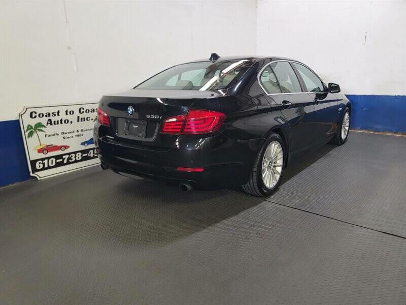 2012 BMW 5 Series Image 35