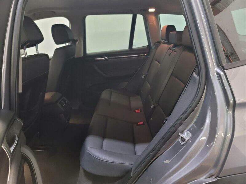 2017 BMW X3 Image 6