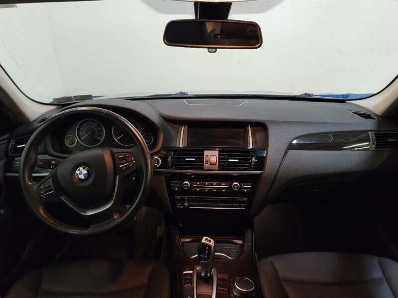 2017 BMW X3 Image 7