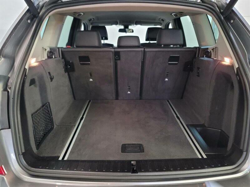 2017 BMW X3 Image 34