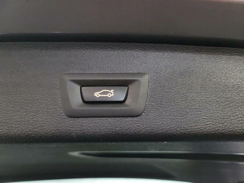 2017 BMW X3 Image 35