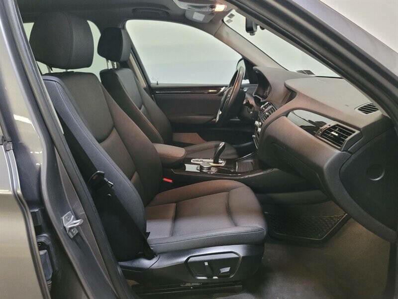 2017 BMW X3 Image 41