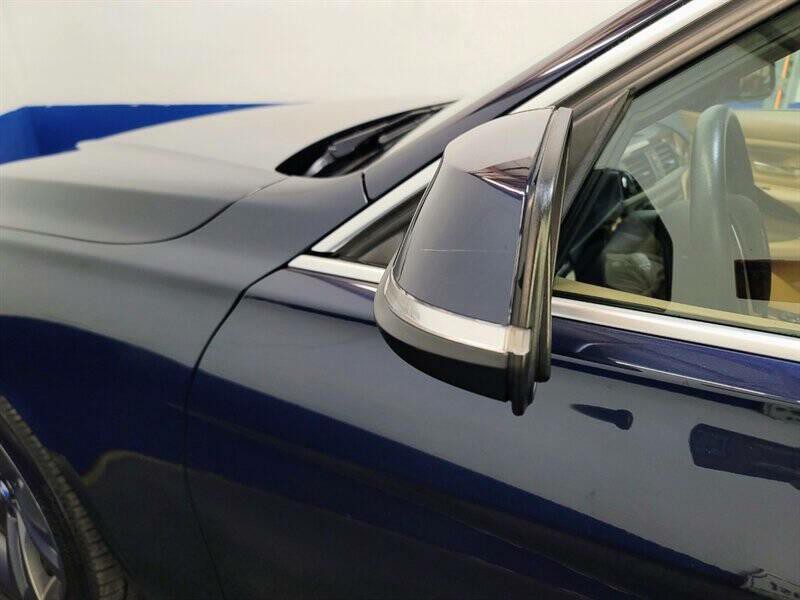 2015 BMW 3 Series Image 3