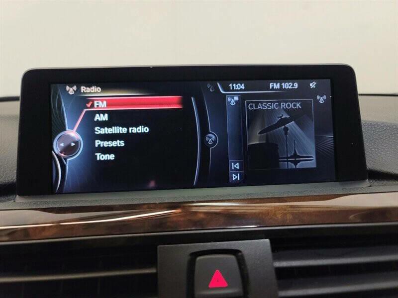 2015 BMW 3 Series Image 20