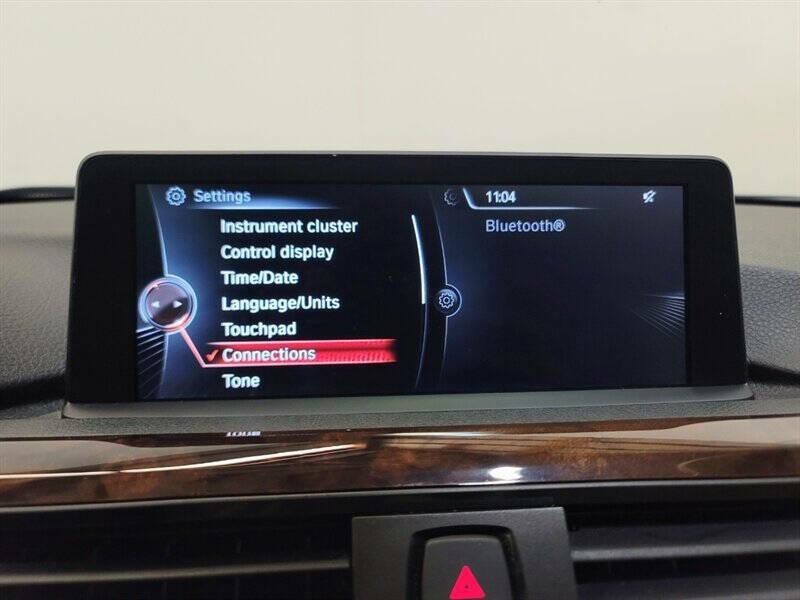 2015 BMW 3 Series Image 26