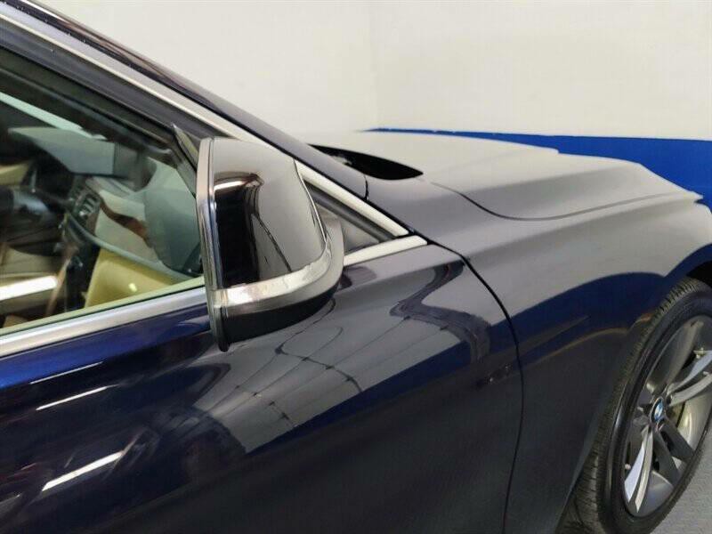 2015 BMW 3 Series Image 42