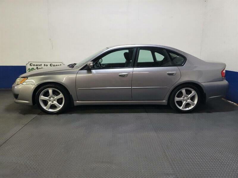2008 Subaru Legacy Image 2