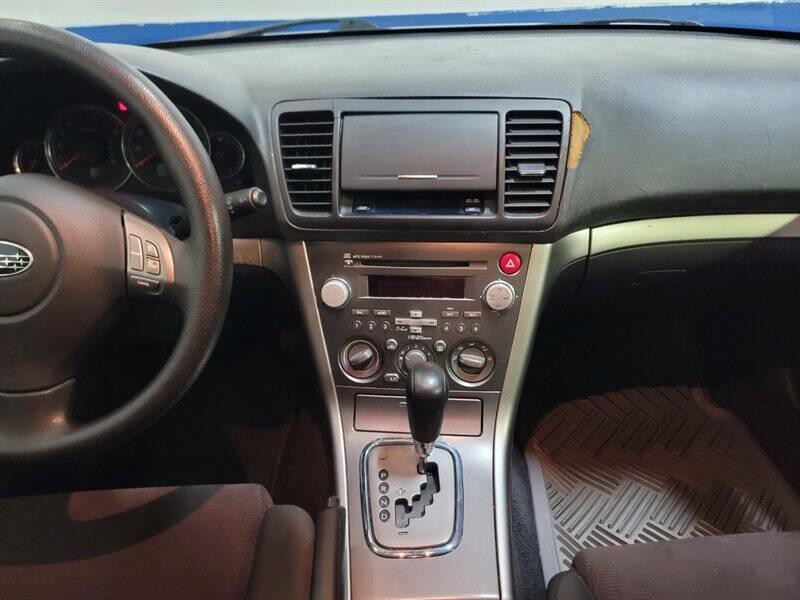 2008 Subaru Legacy Image 8
