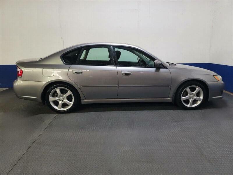 2008 Subaru Legacy Image 21
