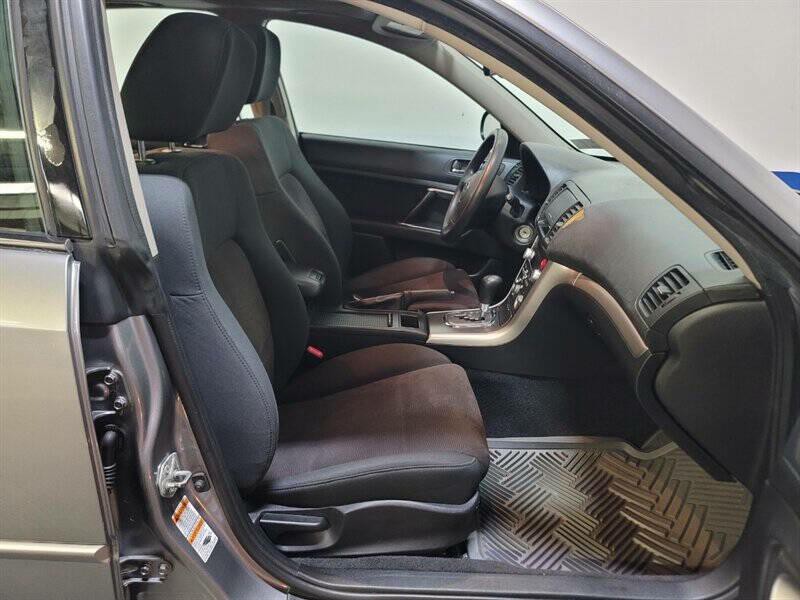 2008 Subaru Legacy Image 24