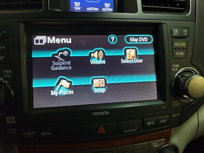 2010 Toyota Highlander Image 16
