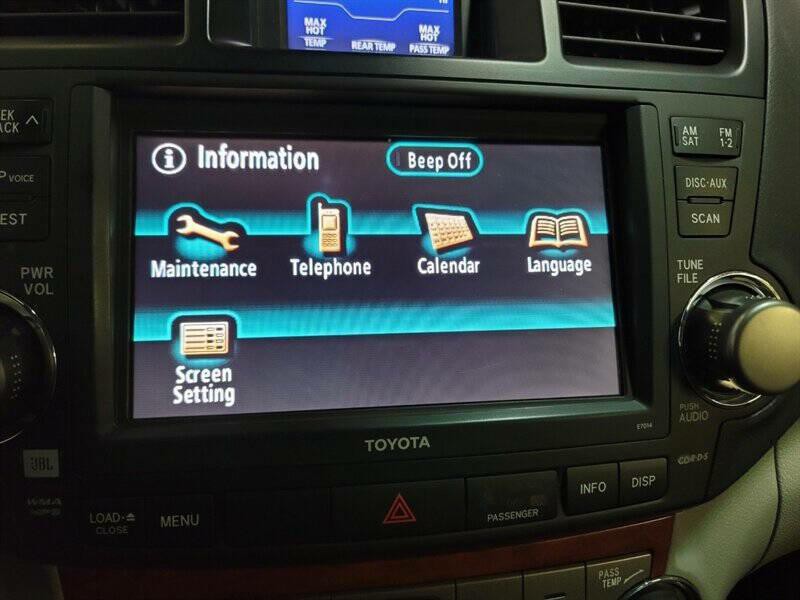 2010 Toyota Highlander Image 17