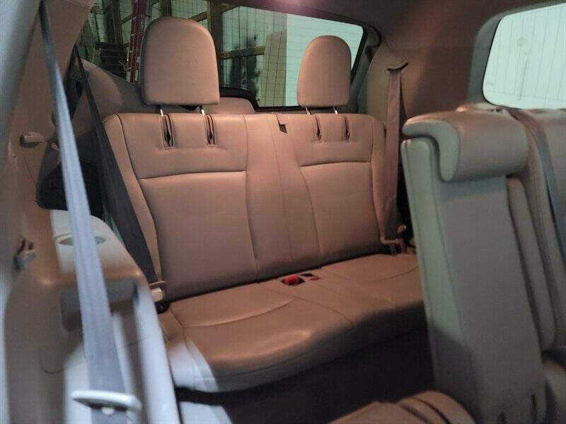 2010 Toyota Highlander Image 32