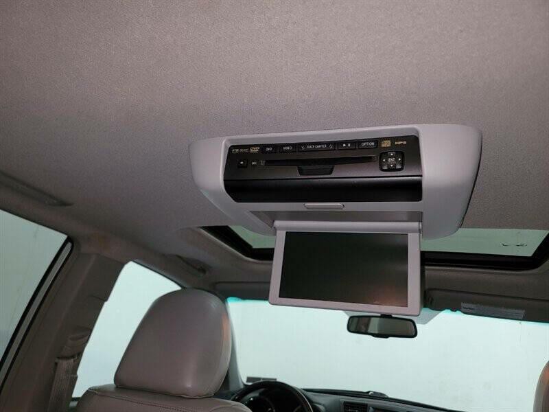 2010 Toyota Highlander Image 35