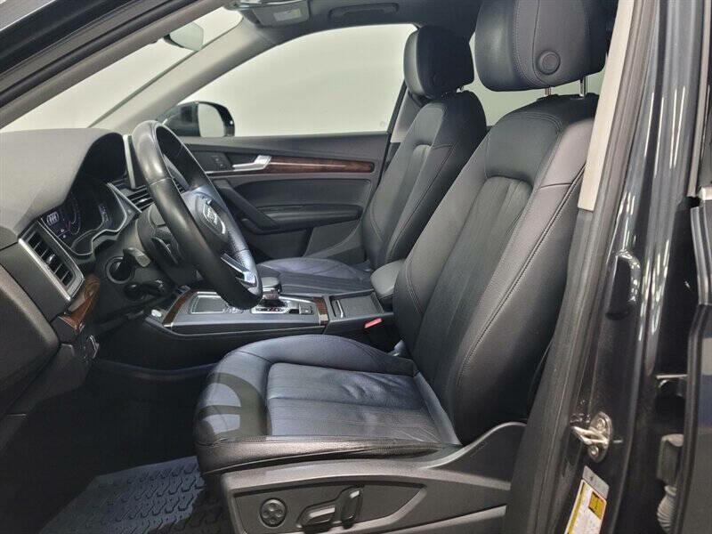 2020 Audi Q5 Image 6