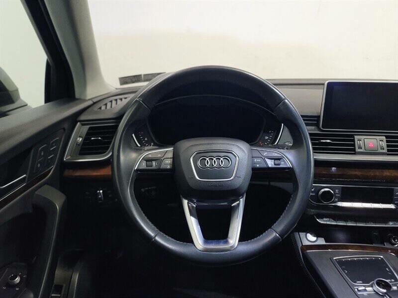 2020 Audi Q5 Image 9