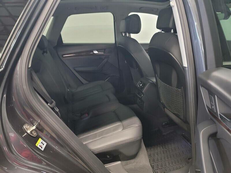 2020 Audi Q5 Image 39