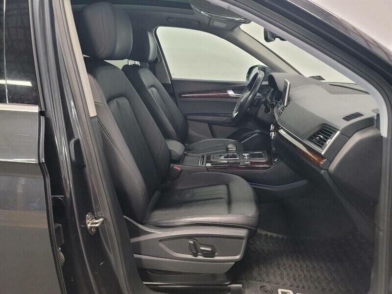 2020 Audi Q5 Image 43