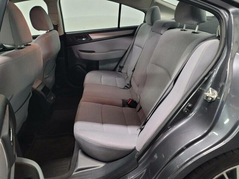 2018 Subaru Legacy Image 6
