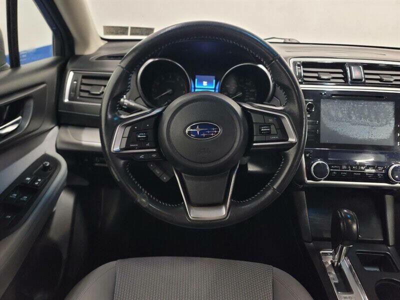 2018 Subaru Legacy Image 8