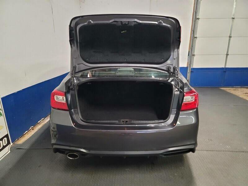 2018 Subaru Legacy Image 29